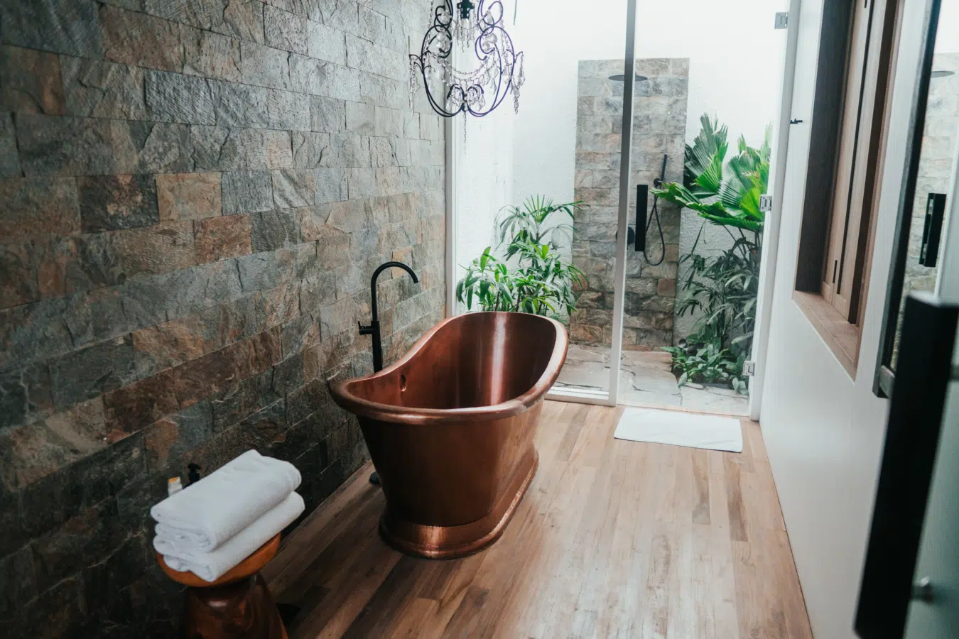 03 / Bathroom surfaces — εικόνα αρχιτεκτονικής έμπνευσης